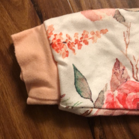 Never worn  0-3 months baby girl onesie - Picture 3 of 6